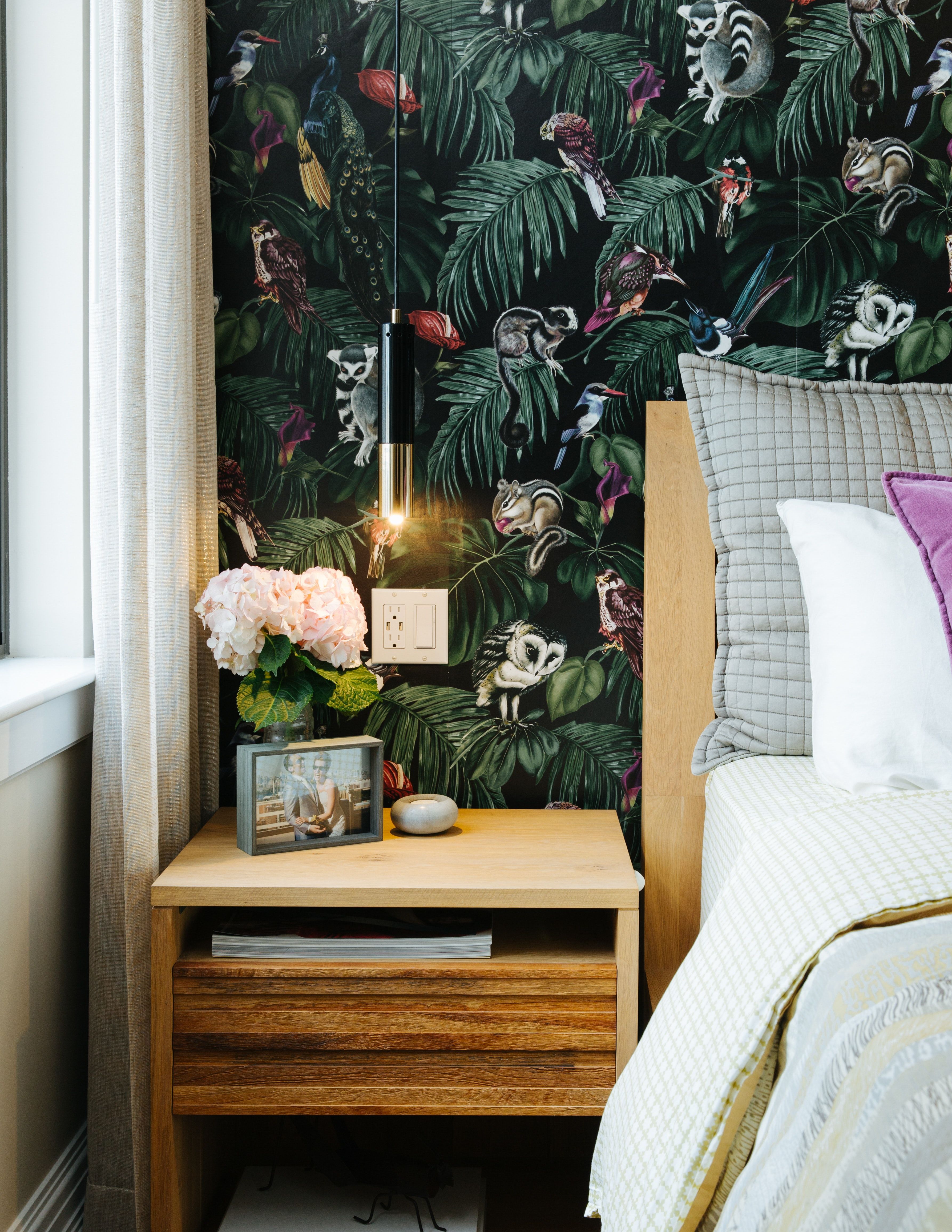 Brooklyn Bedroom With Funky Wallpaper Bedrooms