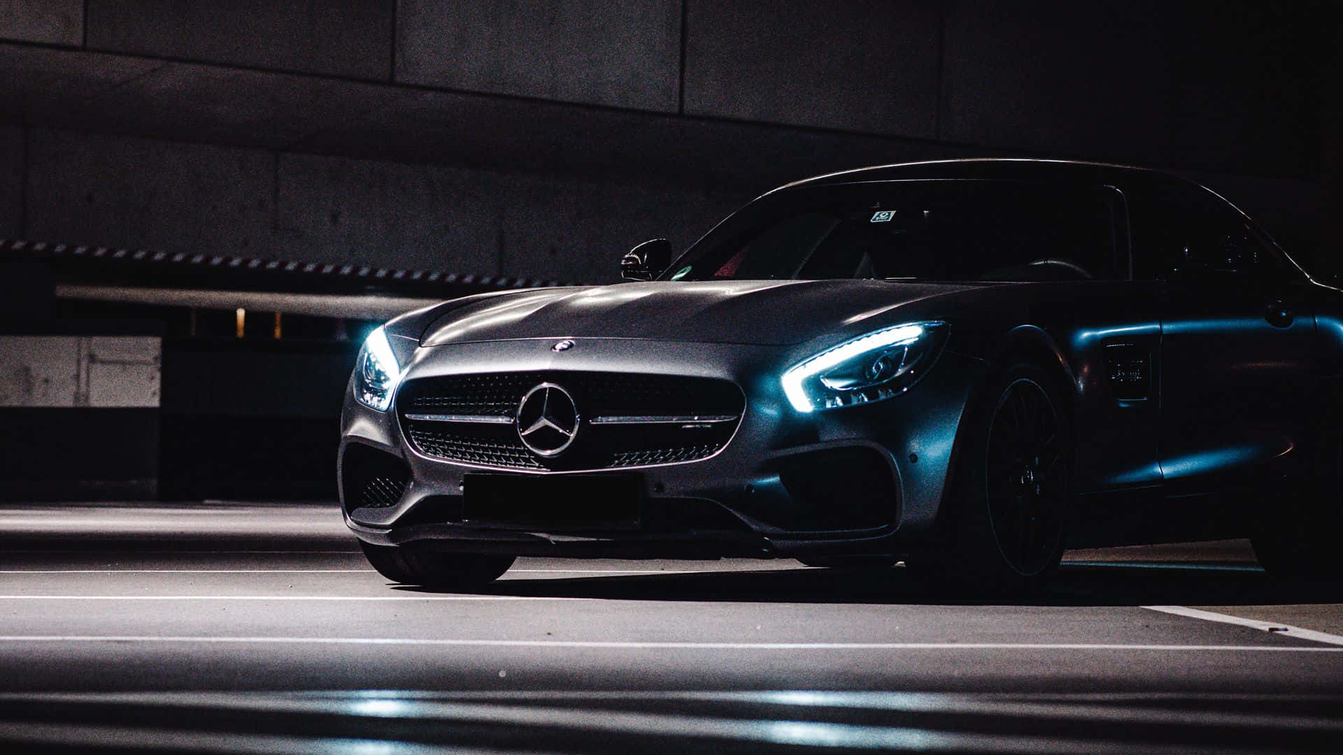 Mercedes Benz Car HD Wallpaper