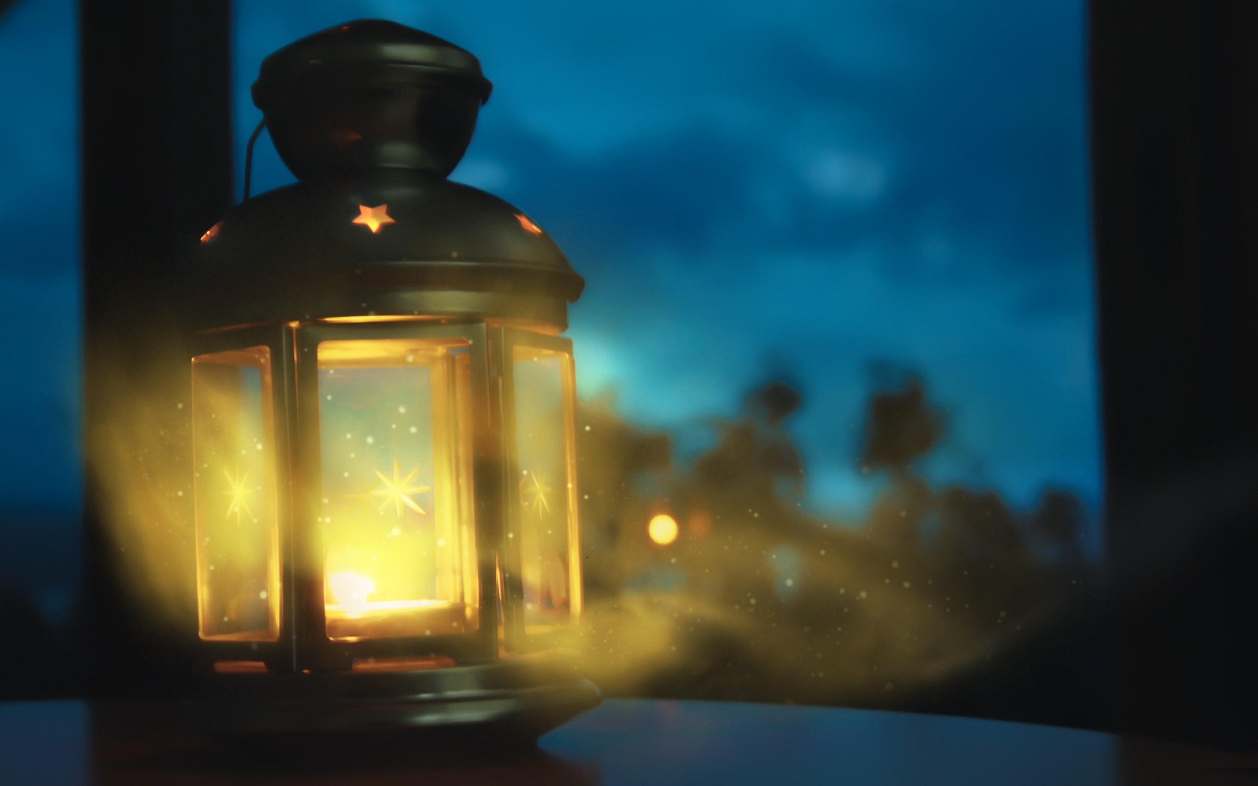 Lantern Wallpaper