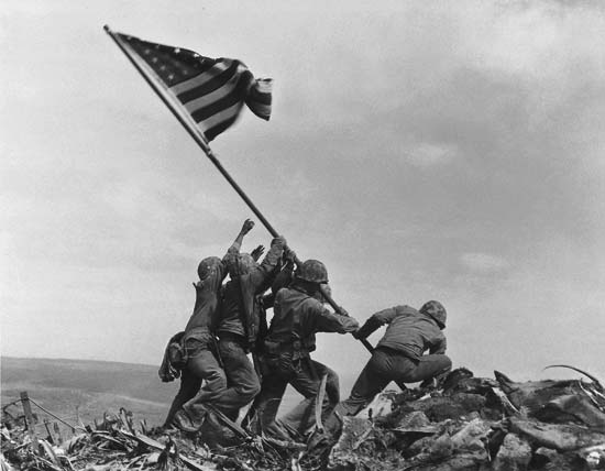 Flag On Mount Suribachi U S Marines Raising The American Over
