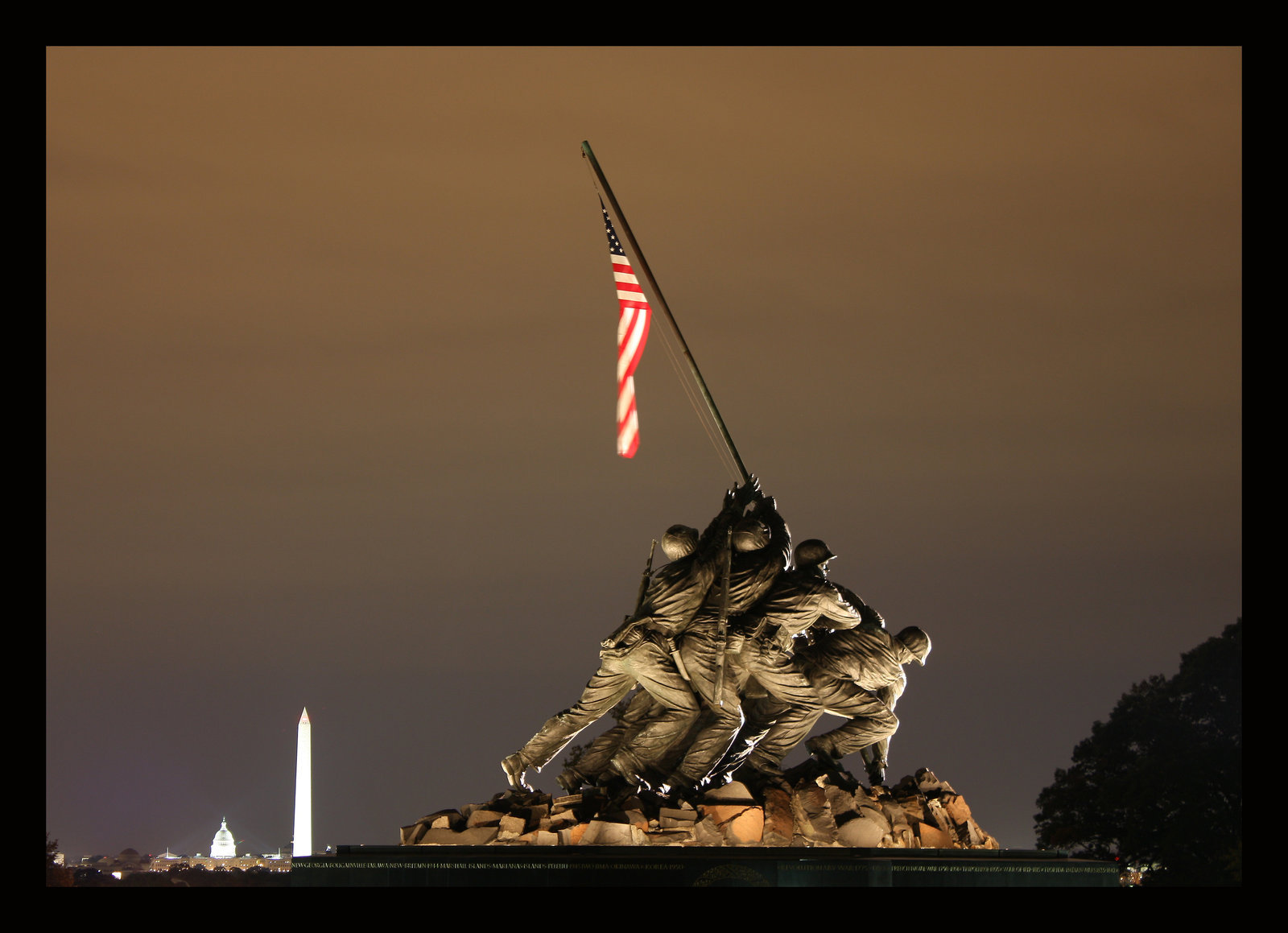 Iwo Jima Memorial By Grouper