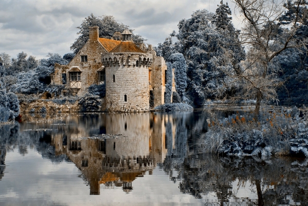 Winter Snow Castles Frost Lakes Scotney Castle Wallpaper