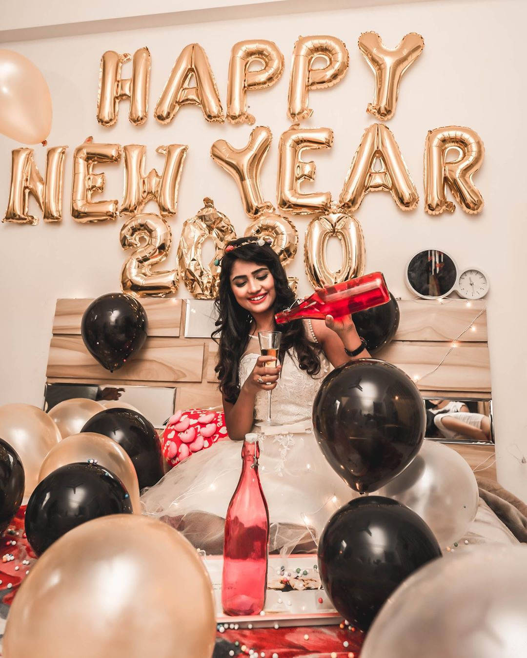 Nisha Guragain Celebrating The Year Wallpaper