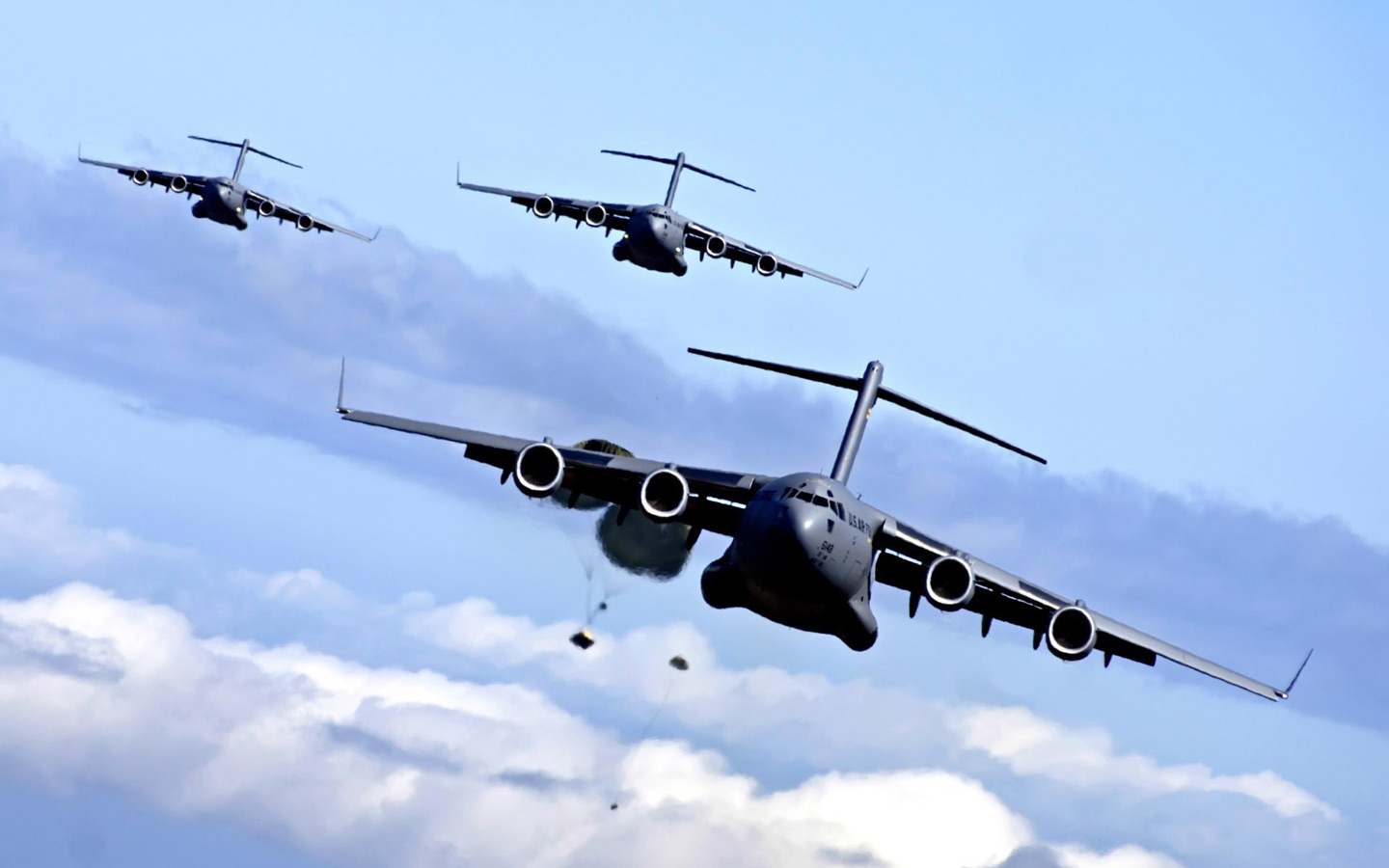 Desktop Wallpaper Of Military Airplanes Puter