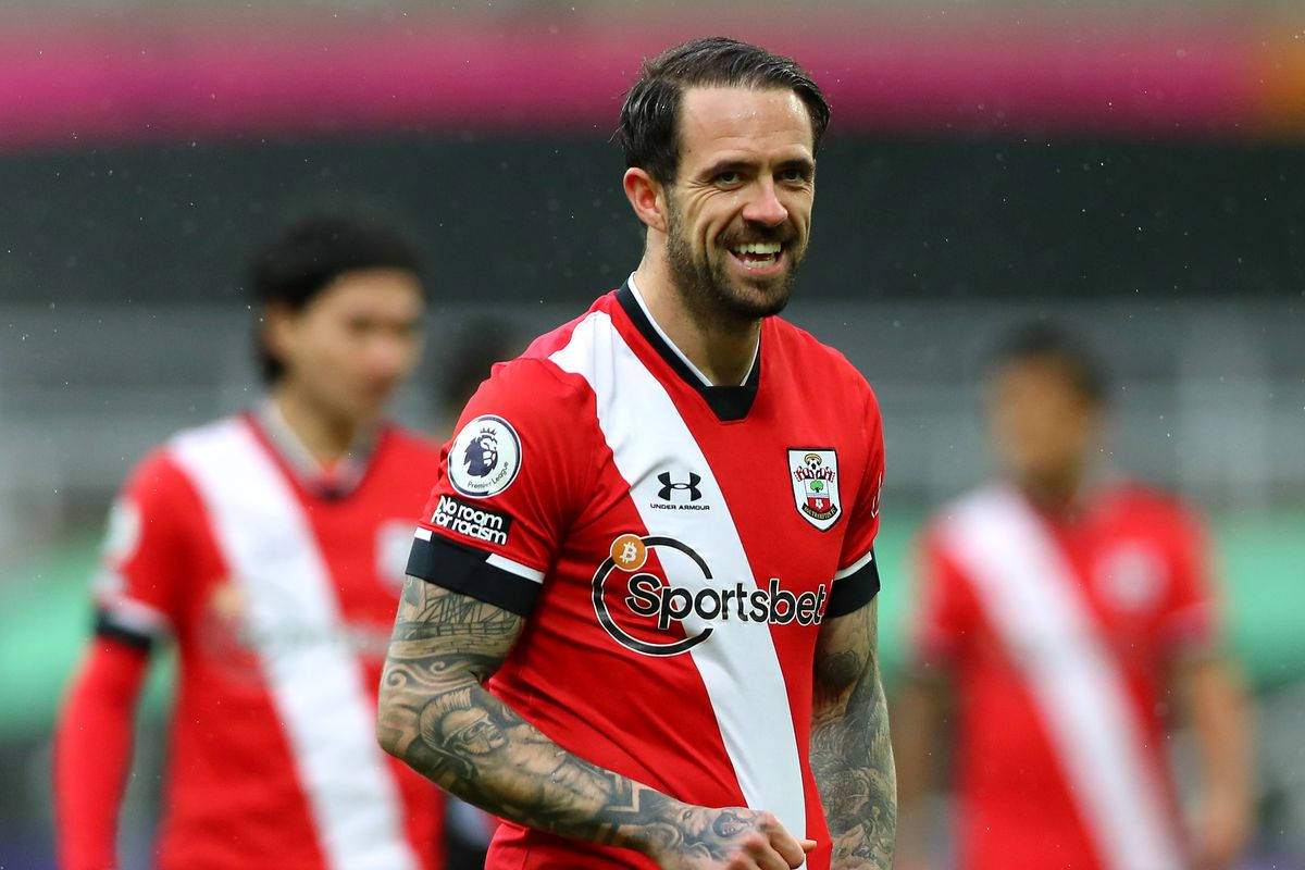 Danny Ings With A Jovial Smile Wallpaper