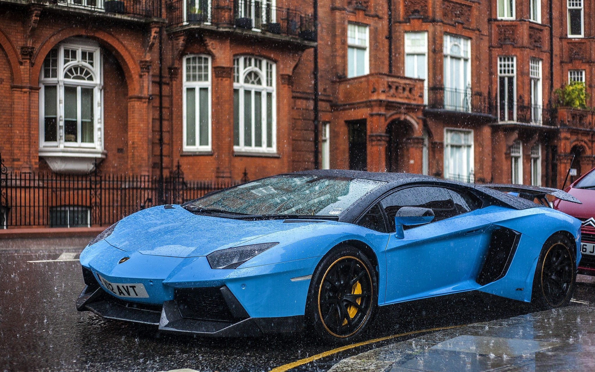 Aventador Lamborghini Blue Car In Rain HD Luxury Wallpaper