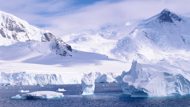 Wallpaper mountains snow ice cold ocean iceberg splinters white