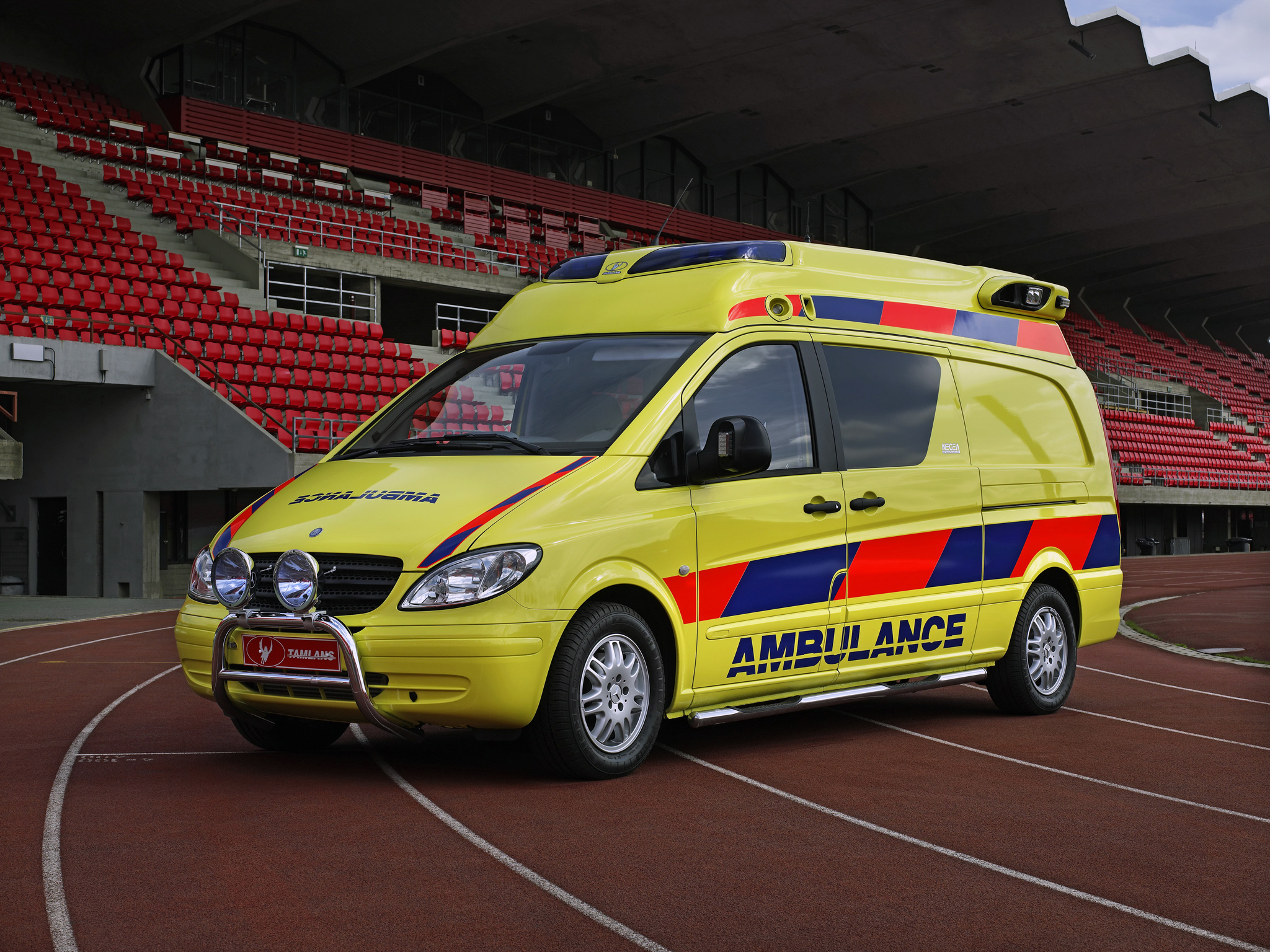 Tamlans Mercedes Benz Vito Ambulance W639 Emergency D