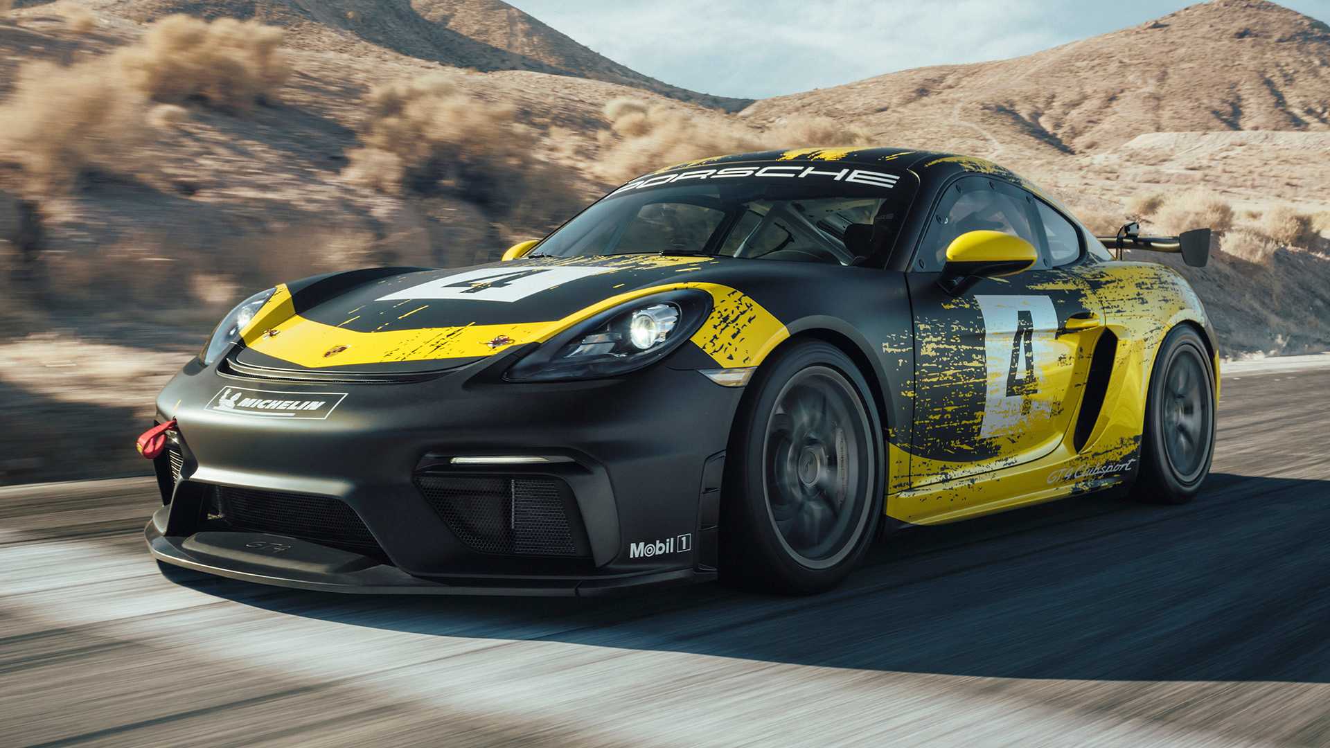 Porsche Cayman Gt4 Clubsport Hits The Track With Hp