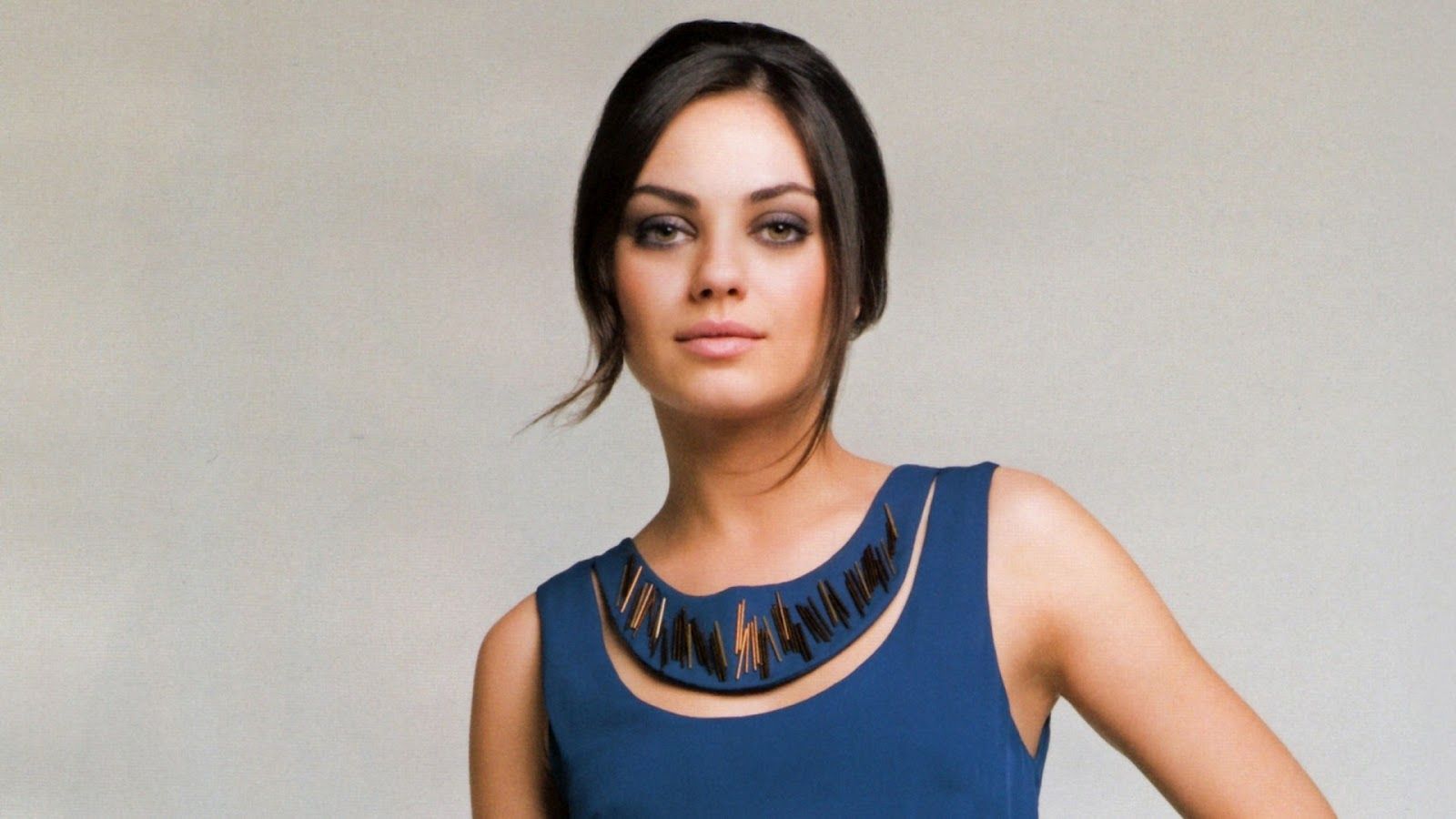 Mila Kunis Wallpaper And Background Full HD Photos