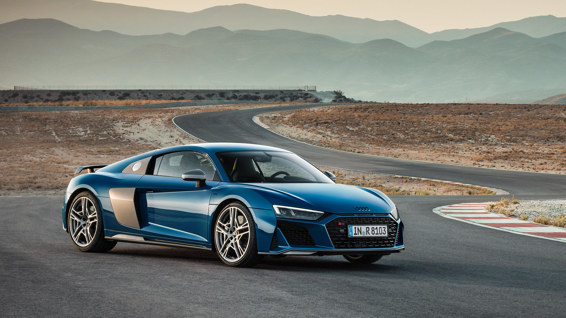 Audi R8 Wallpaper