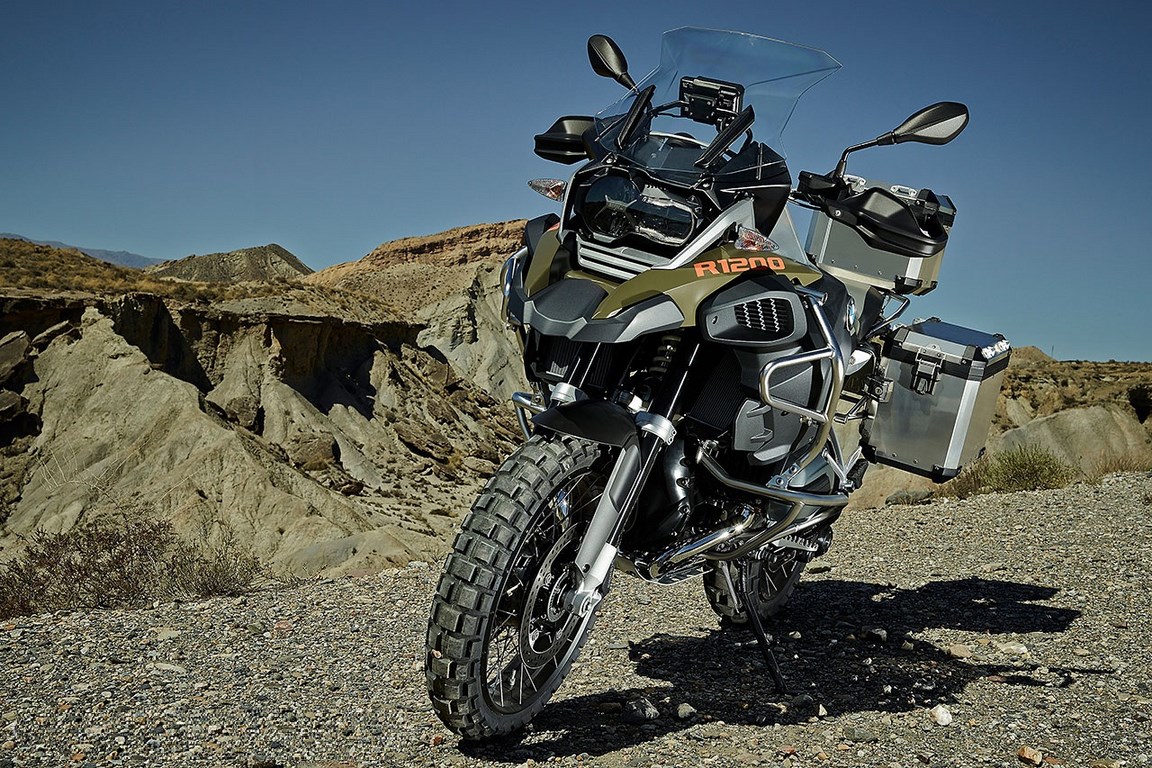 Bmw R1200gs Adventure With Wallpaper Motorcycle News Tt Trial