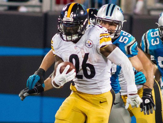 The Panthers Couldn T Keep Up With Steelers Rb Le Veon Bell On Sunday
