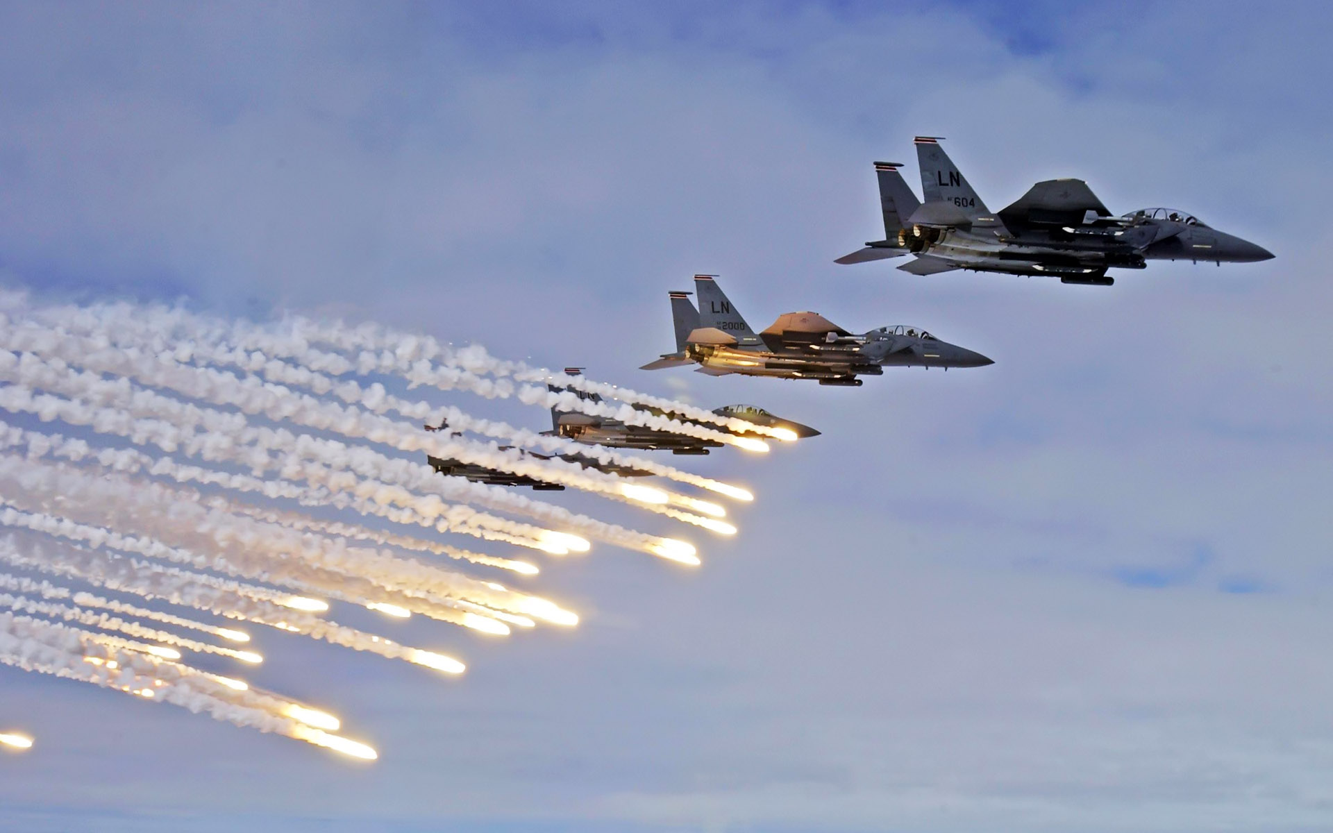 15e Strike Eagles Launch Chaffs Flares Wallpaper HD