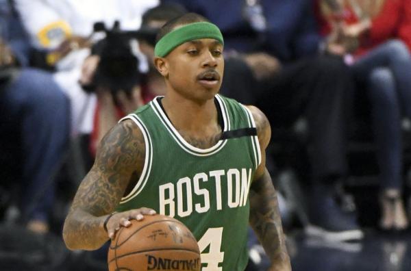 Boston Celtics Isaiah Thomas Leaves Game Vs Cleveland