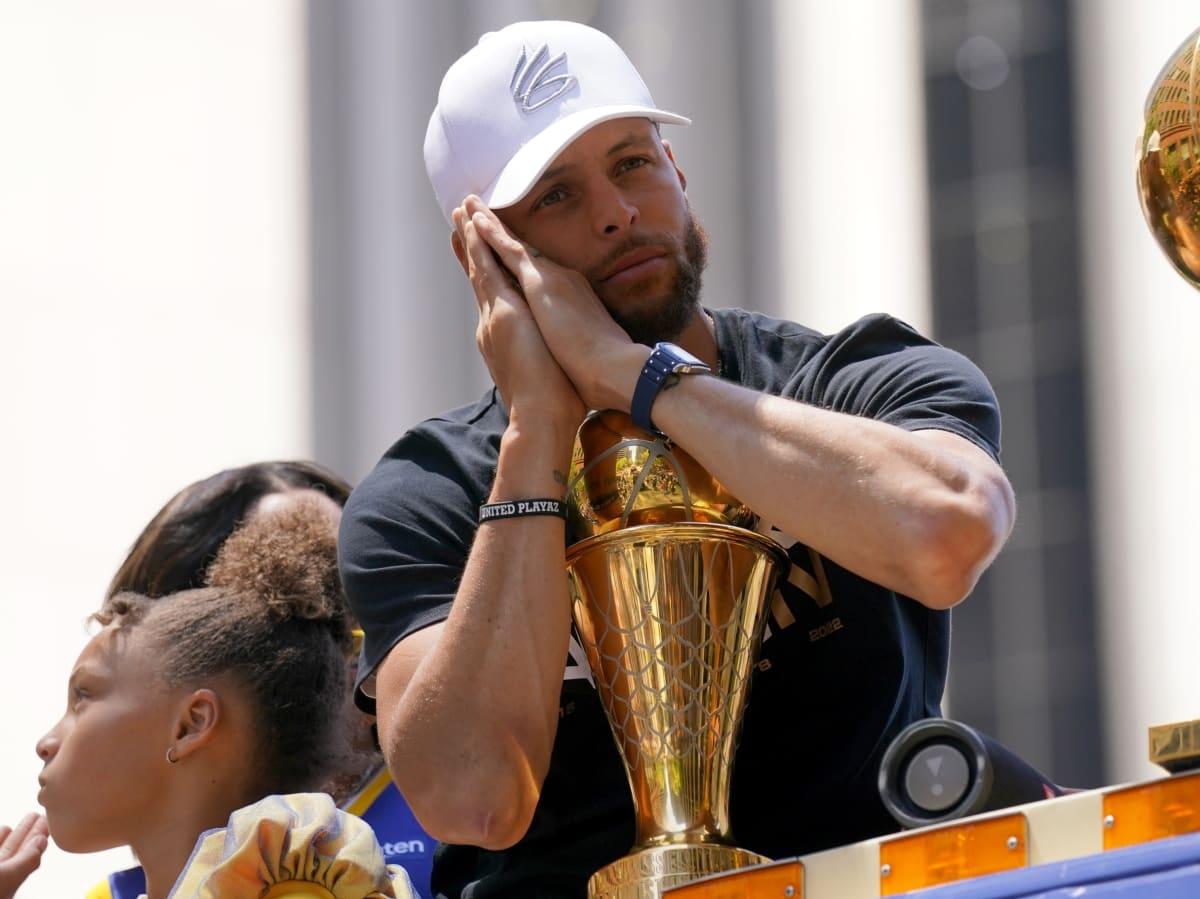 Steph Curry Reacts To Sabrina Ionescu Borrowing His Iconic