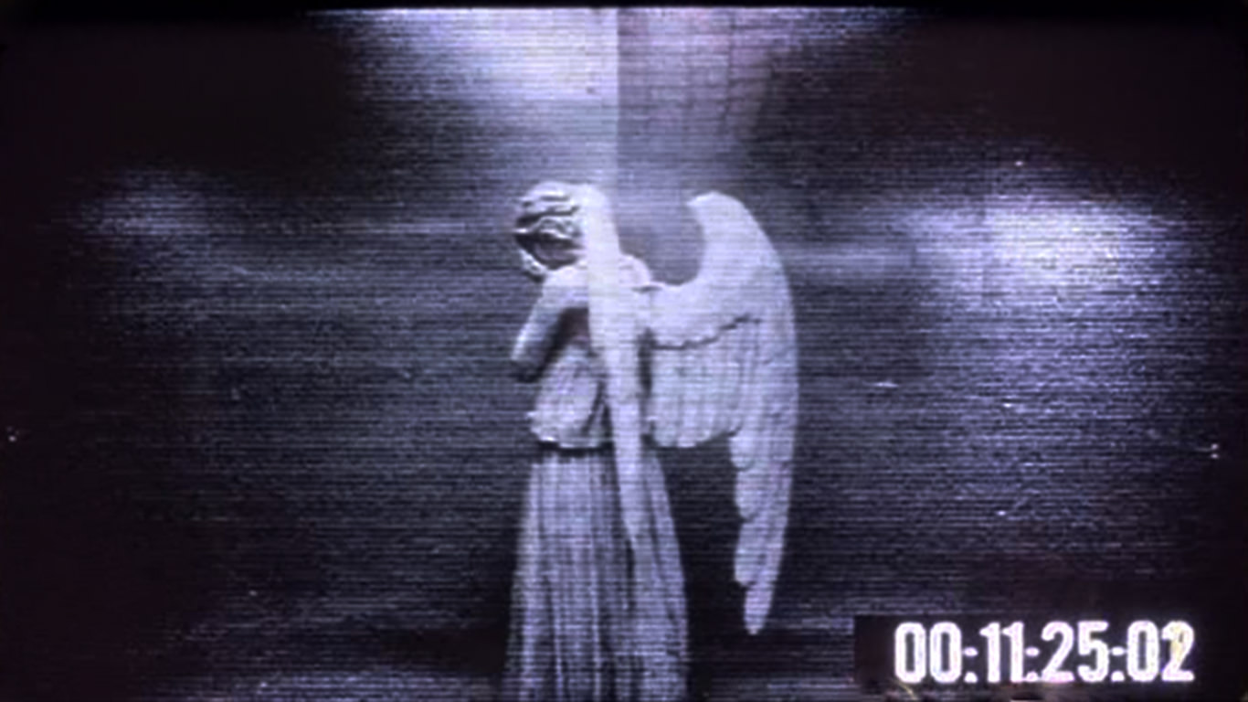 weeping angel desktop wallpaper windows mac prank 1366x768