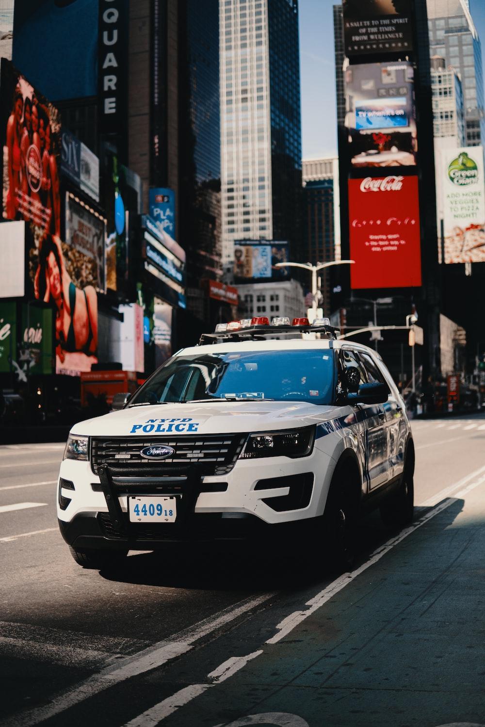 1000 Police Car Pictures Download Free Images on
