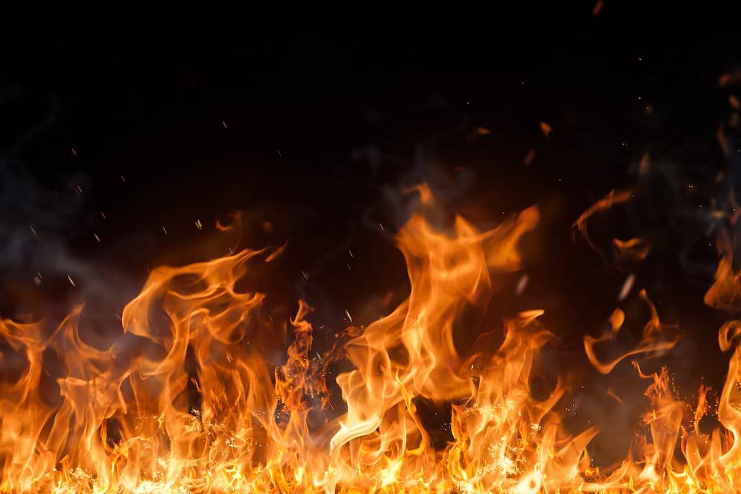 The Way Fire Spreads Wallpaper