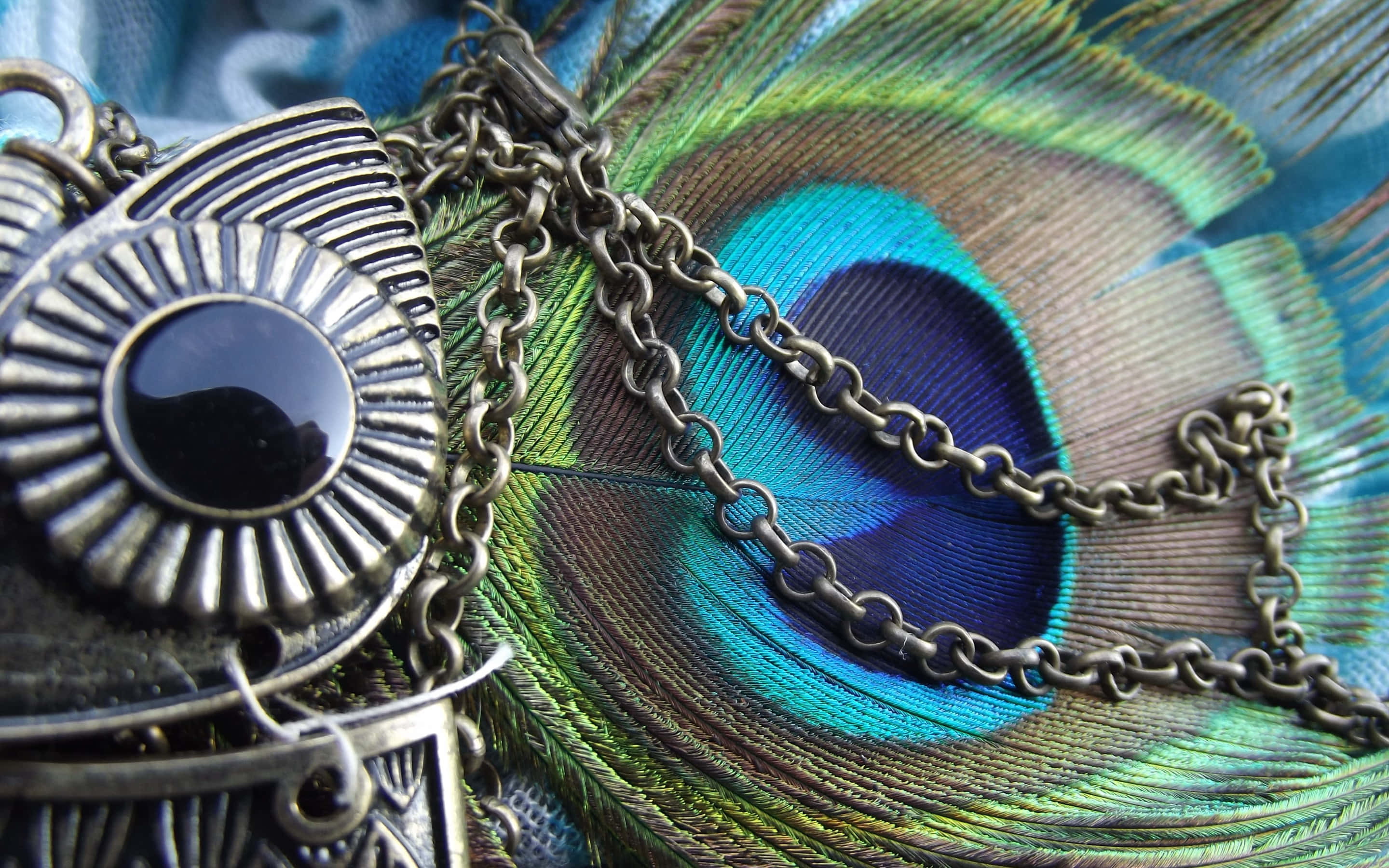 Jewelry Design X Wallpaper