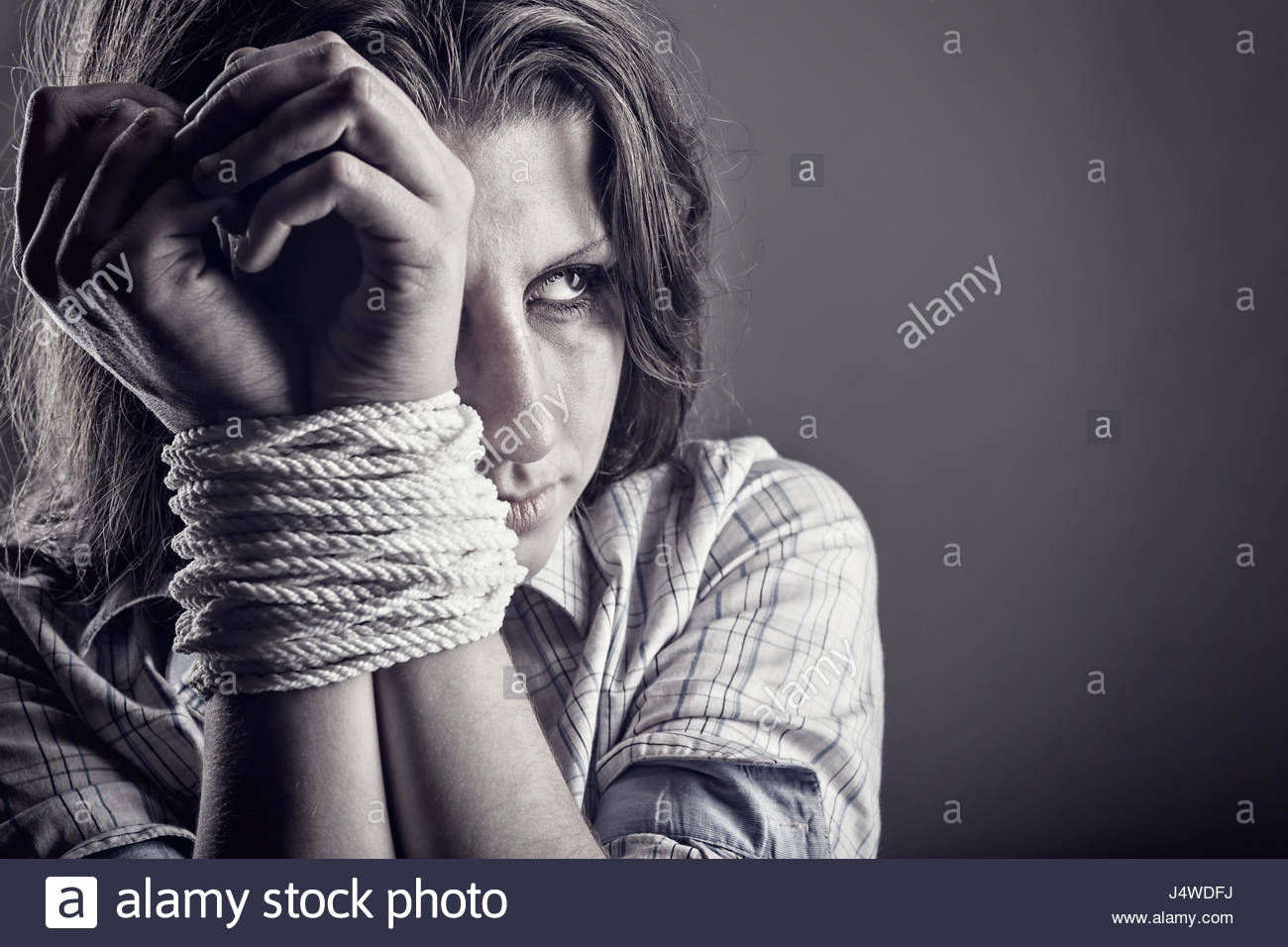 🔥 Free download Woman victim of domestic violence and abuse on a dark