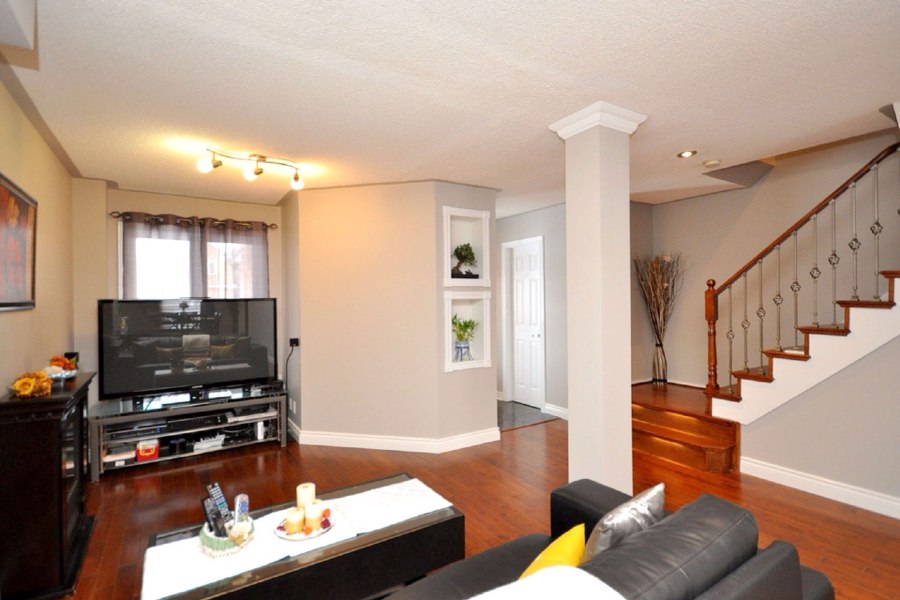 [50+] Dixie Paint and Wallpaper Mississauga WallpaperSafari