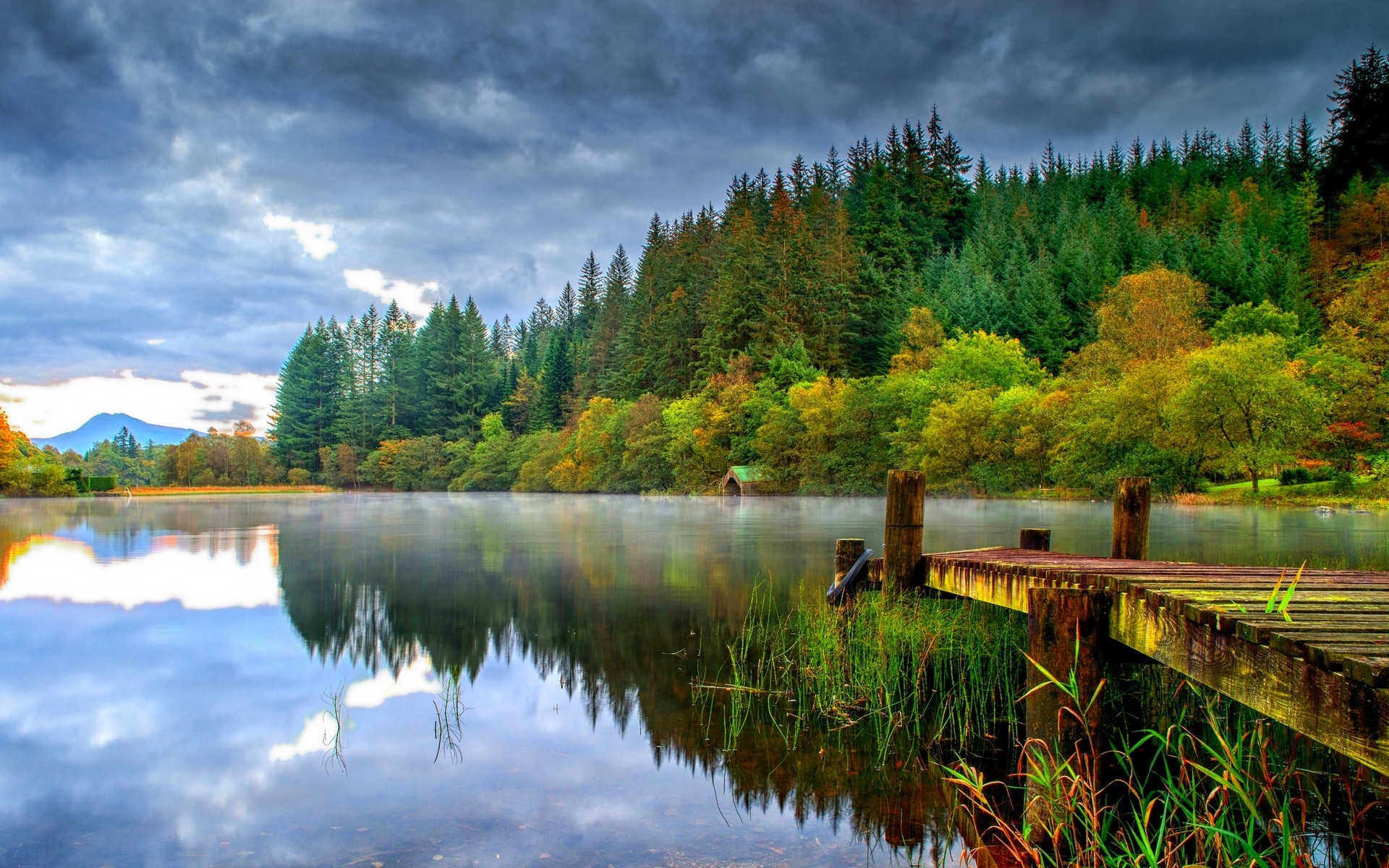 Landscape Nature Dock Lake Forest Dark Clouds Green Trees Boathouses Reflection Wallpaper