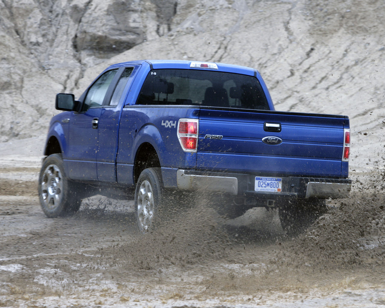 click on the Ford F150 wallpaper below and choose Set as Background