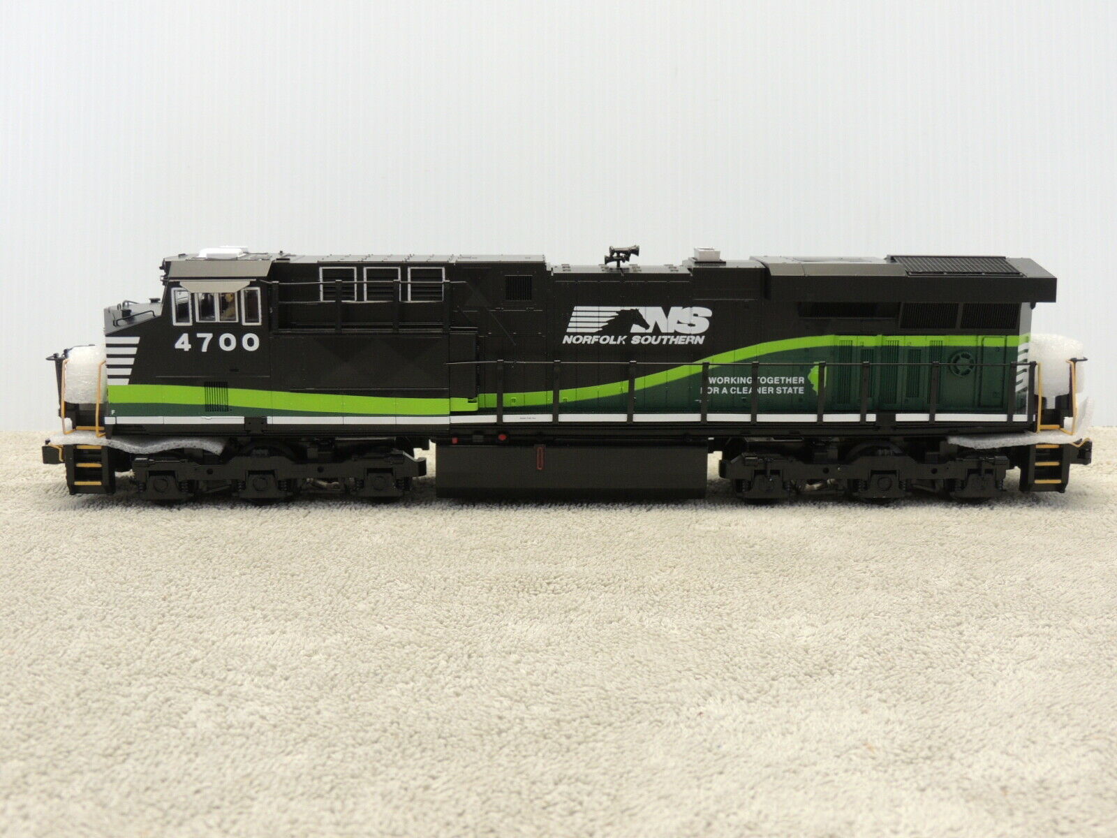 Mth Norfolk Southern Es44ac Railking Imperial Proto