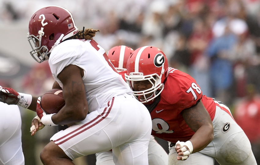 Derrick Henry Bursts Right Through The Middle Of Georgia Defense