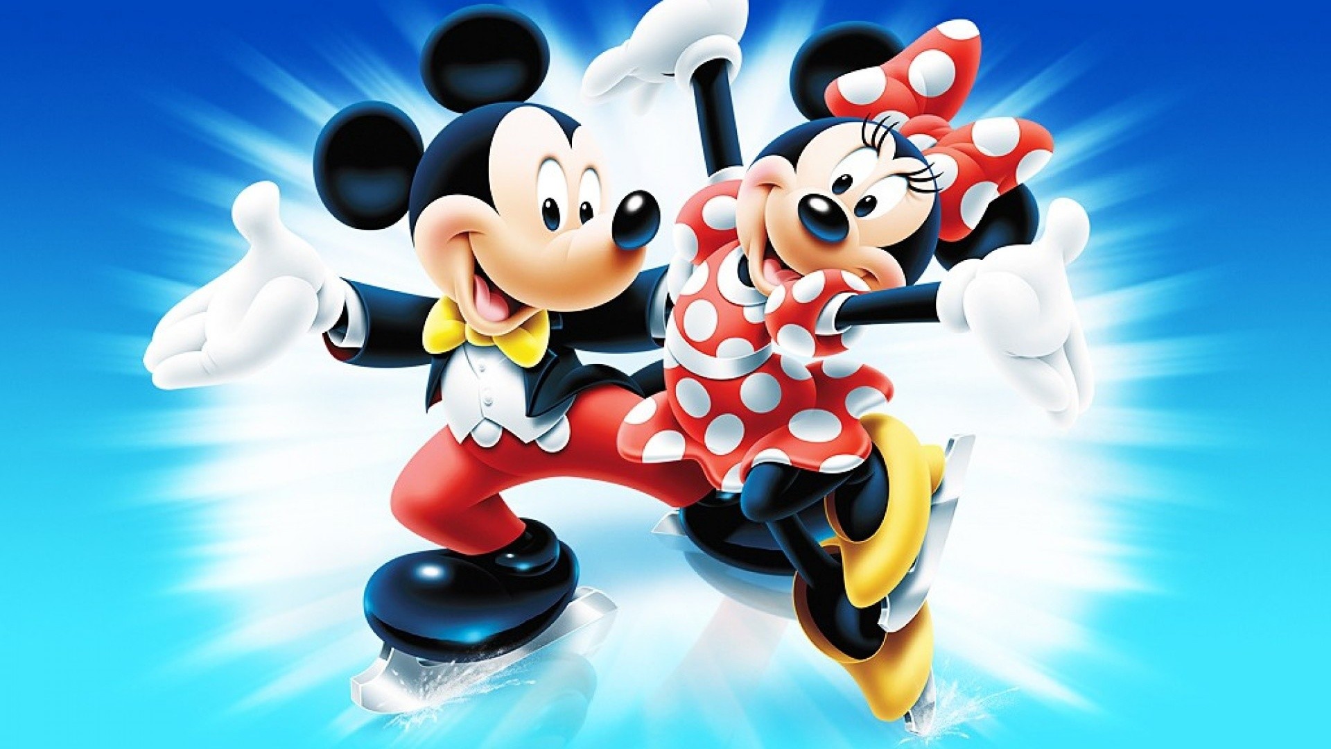 Minnie And Mickey Mouse Wallpaper