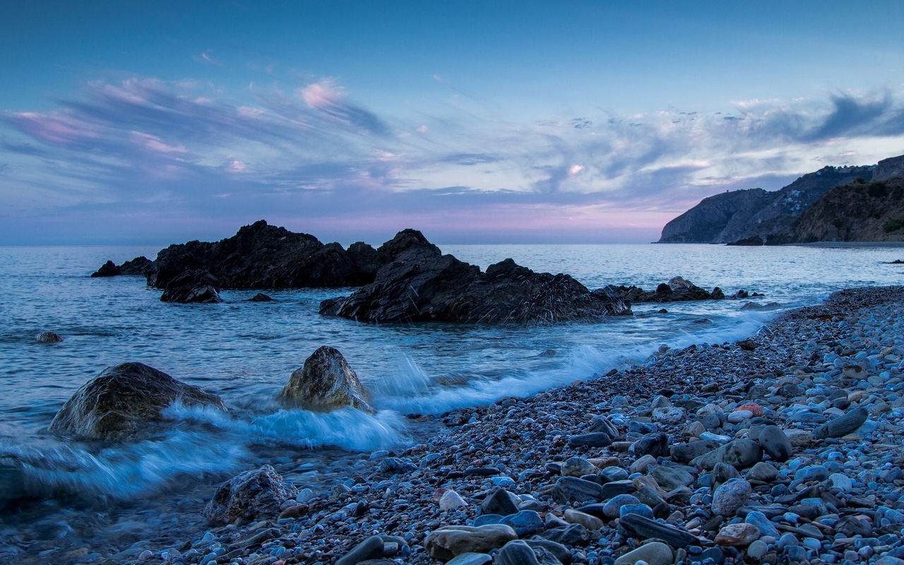 Rocky Seaside Wallpaper