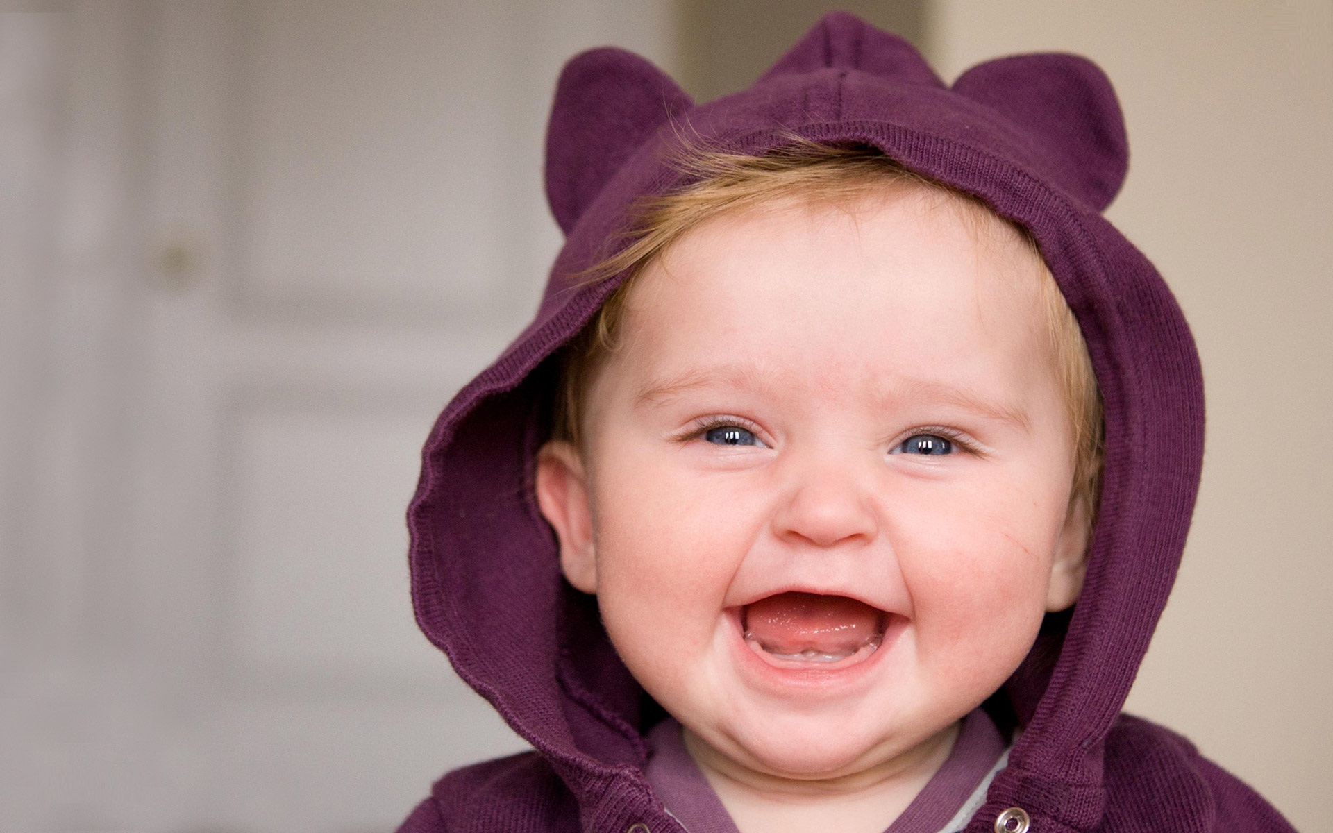 Amazing Smile Cute Baby HD Wallpaper