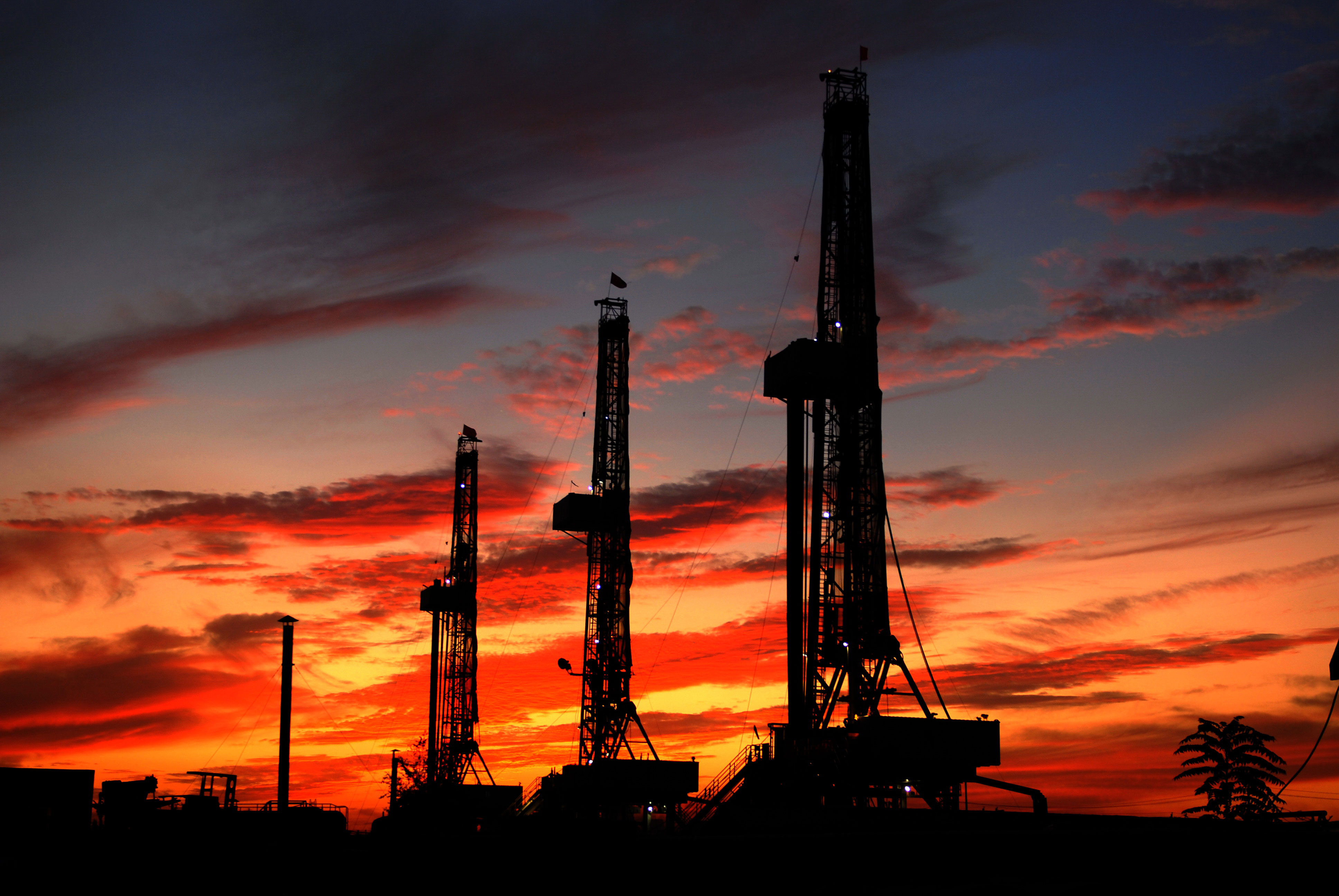 Drilling Rig Pictures Wallpaper