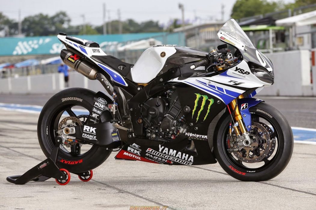 Yamaha R1 Sbk Wallpaper