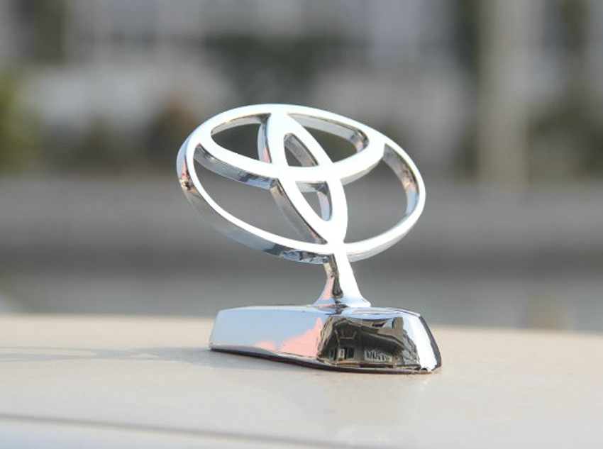 Metal Logo Front Hood Bon Emblem Silver Badge For Toyota