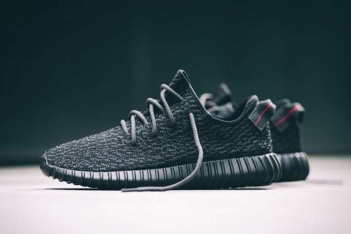 Yeezy Boost 350 Pirate Black Early Links   February 19