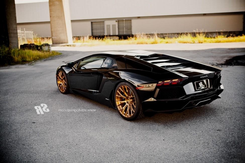Black And Gold Lamborghini Cool HD Wallpaper