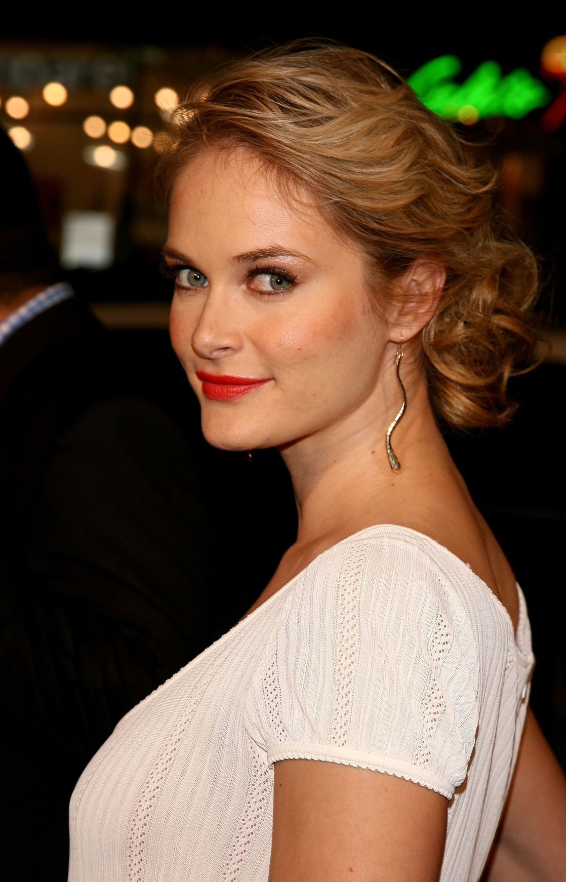 Image Of Rachel Blanchard Wallpaper