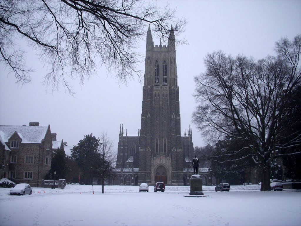 Duke University Chapel Wallpaper In Winter