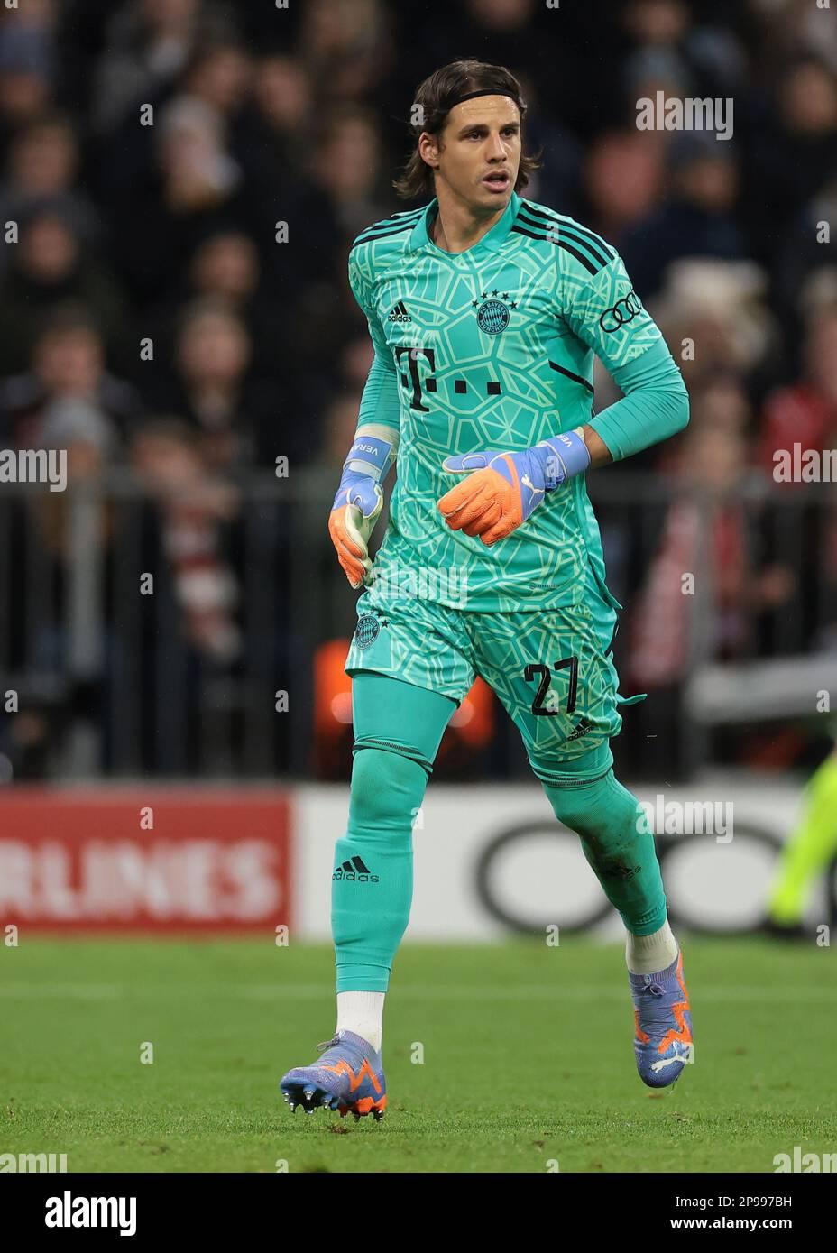 Yann Sommer Bayern Munich Hi Res Stock Photography And Image