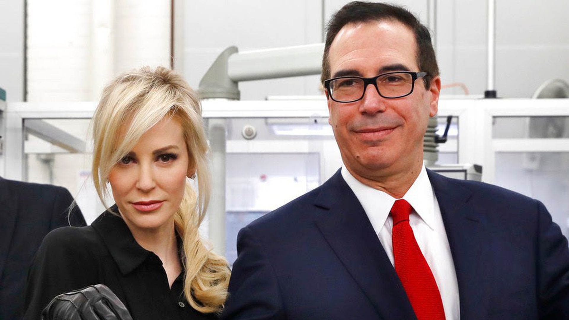 Behind The Scenes Of Mnuchin S Viral Money Pic Axios