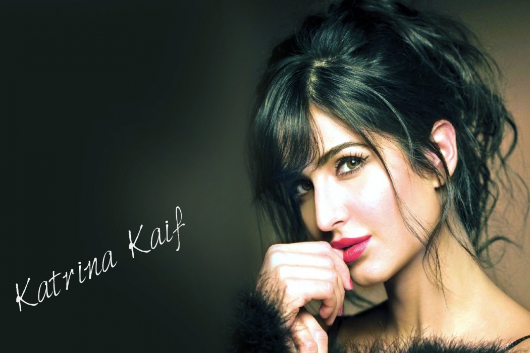 Kaif Pink Lips Cute Face Bollywood Actress HD Wallpaper