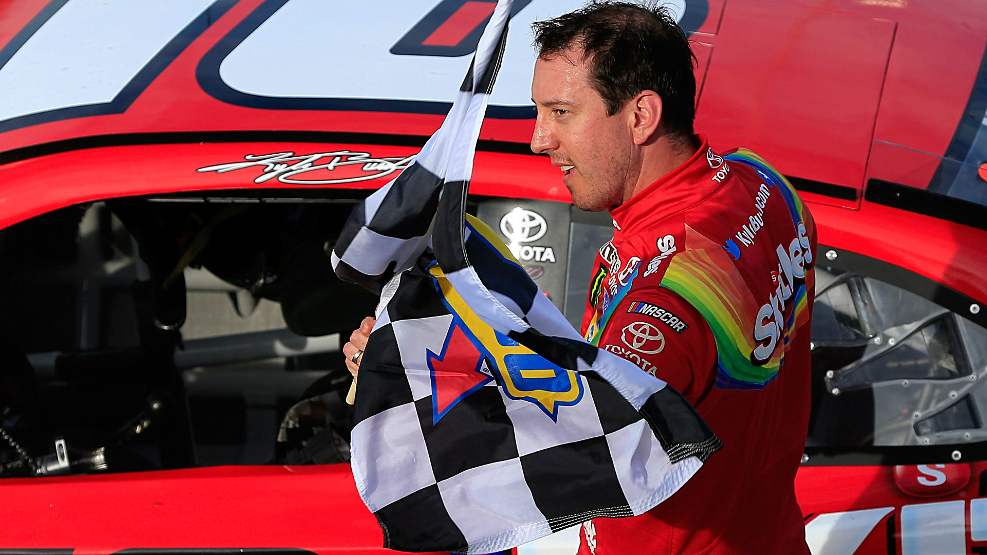 Kyle Busch Has An Opportunity At Nascar History But He S Looking