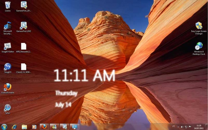Windows 8 clock on your Windows 7 desktop