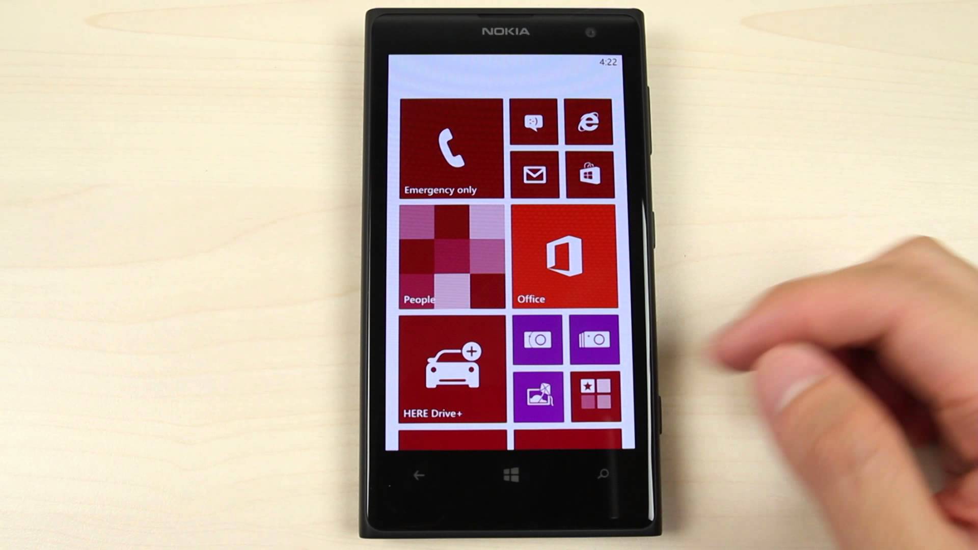 The Theme And Lock Screen Wallpaper On Nokia Lumia