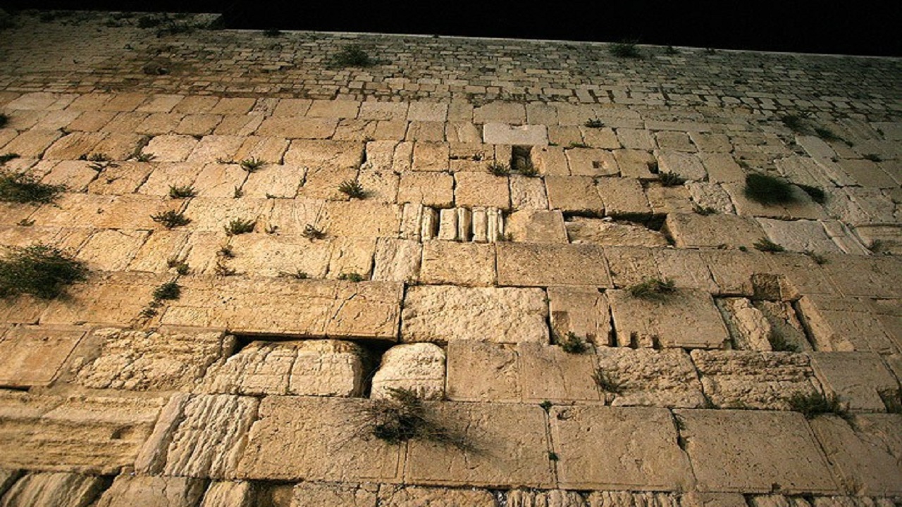 Kotel Wailing Wall Jerusalem Israel Jewish Miracles