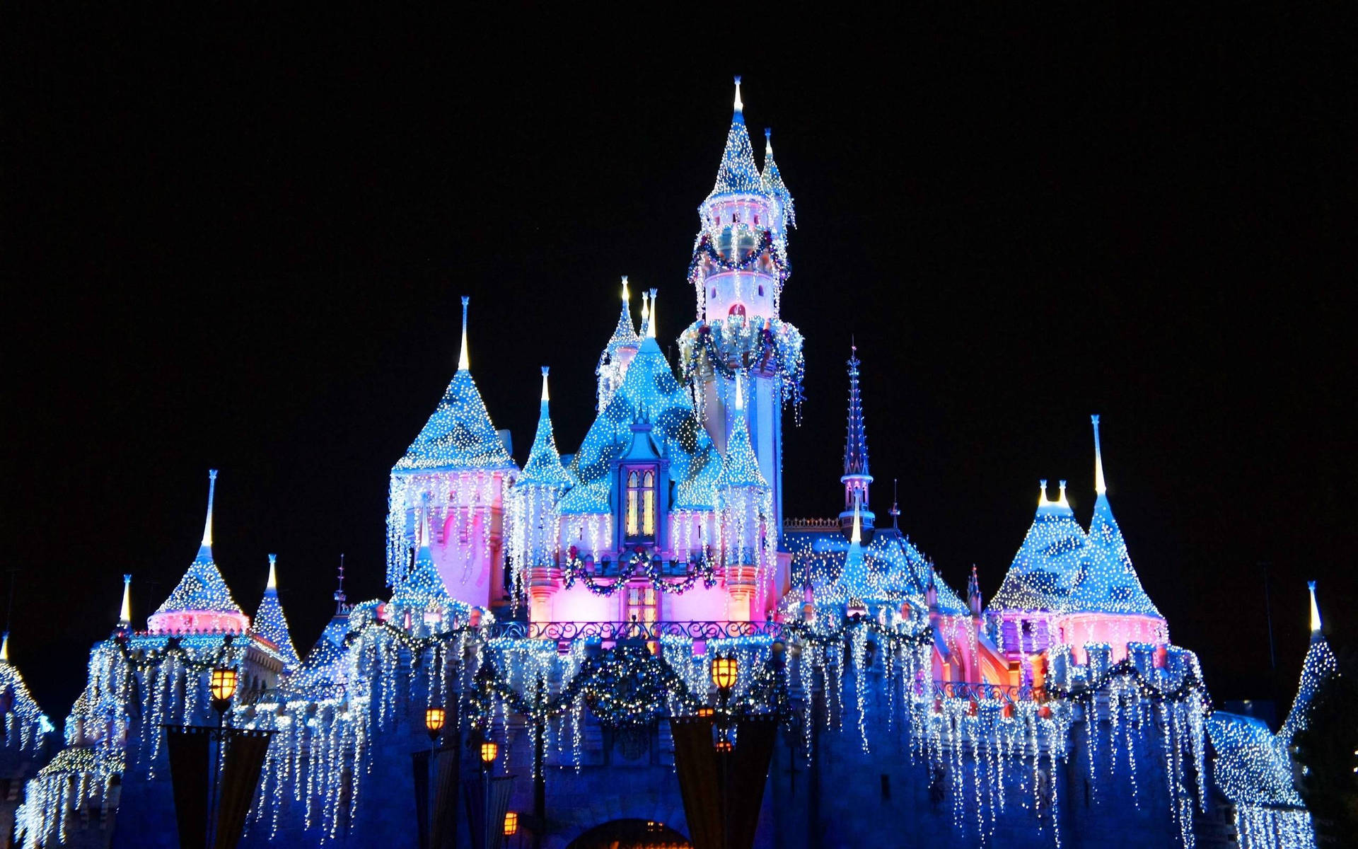 Disneyland Castle Wallpaper