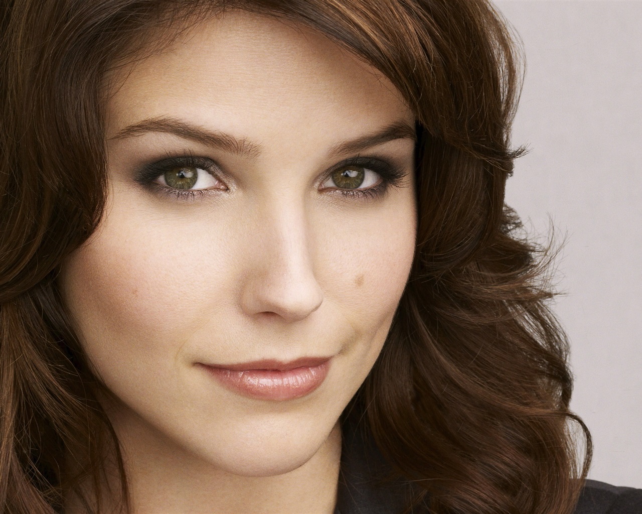 Wallpaper Sophia Bush Picture Image