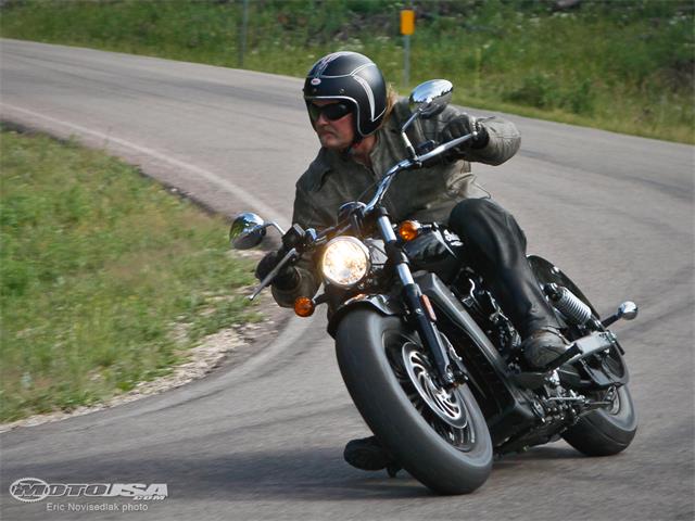 The Indian Scout Felt Light As Soon We Stood It Up Of Its